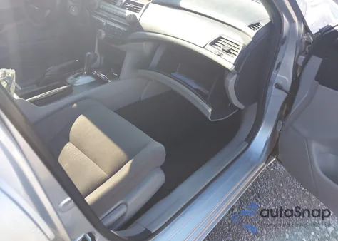 2011 Honda Accord 2.4 Lx from USA, damaged, VIN 1HGCP2F37BA096360